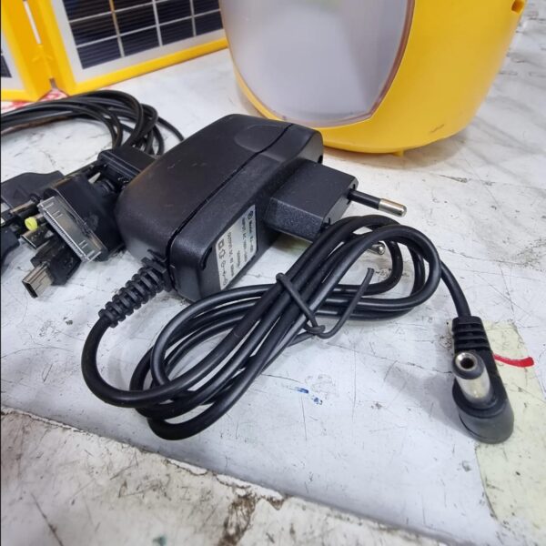 Lampe + power bank énergie solaire – Image 2