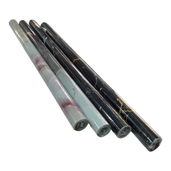 Papier autocollant etanche et resistant a la chaleur 3x0.60m