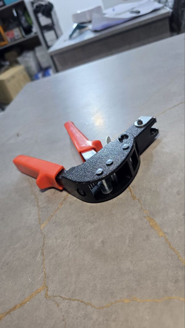 Pince expansive pour cheville de placo – Image 2