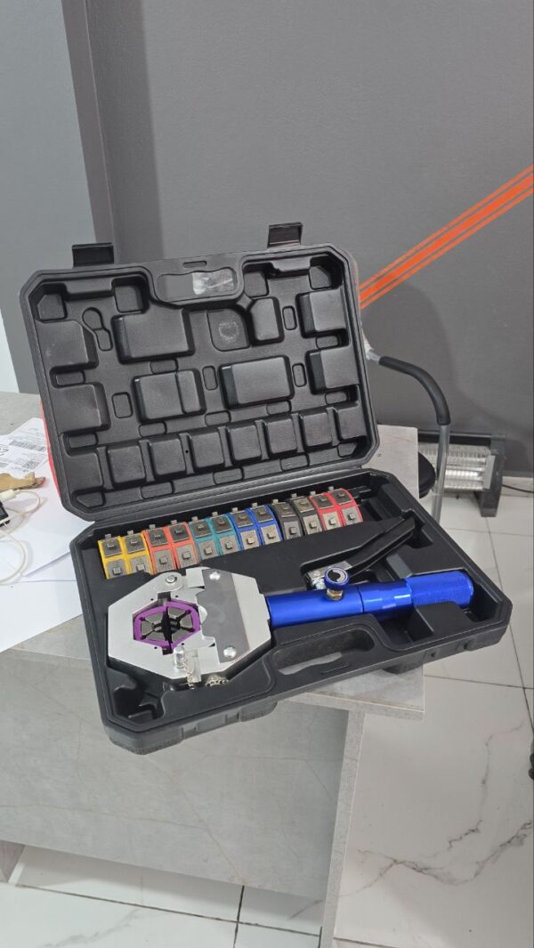 Press hydraulique pour flixible – Image 7