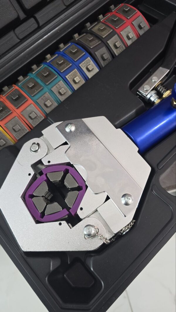 Press hydraulique pour flixible – Image 9