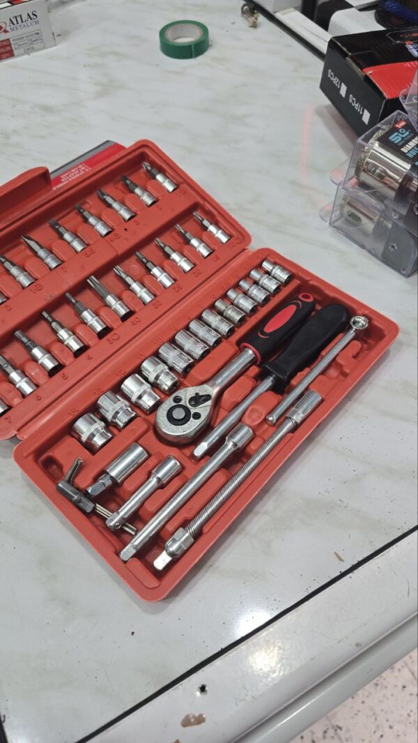 Caisse a outils 46 pcs – Image 3