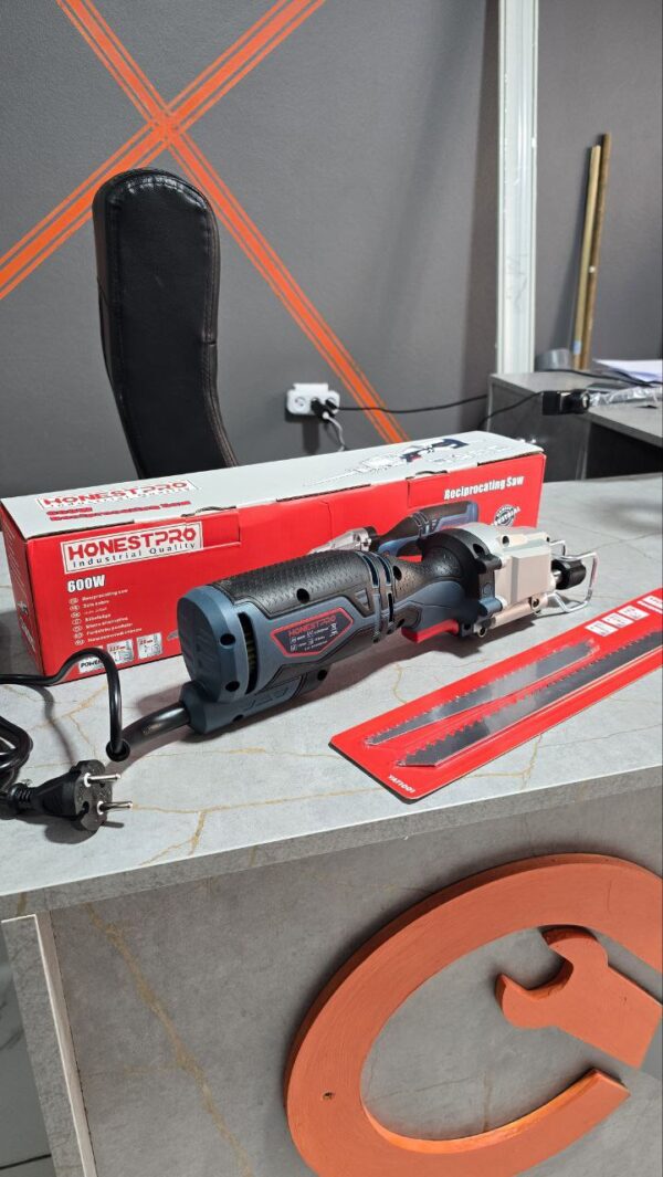 Scie a sabre honest pro 600w avec kit lames – Image 2