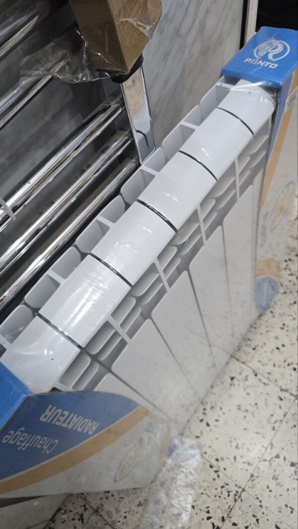 Radiateur runto 137w par element – Image 3
