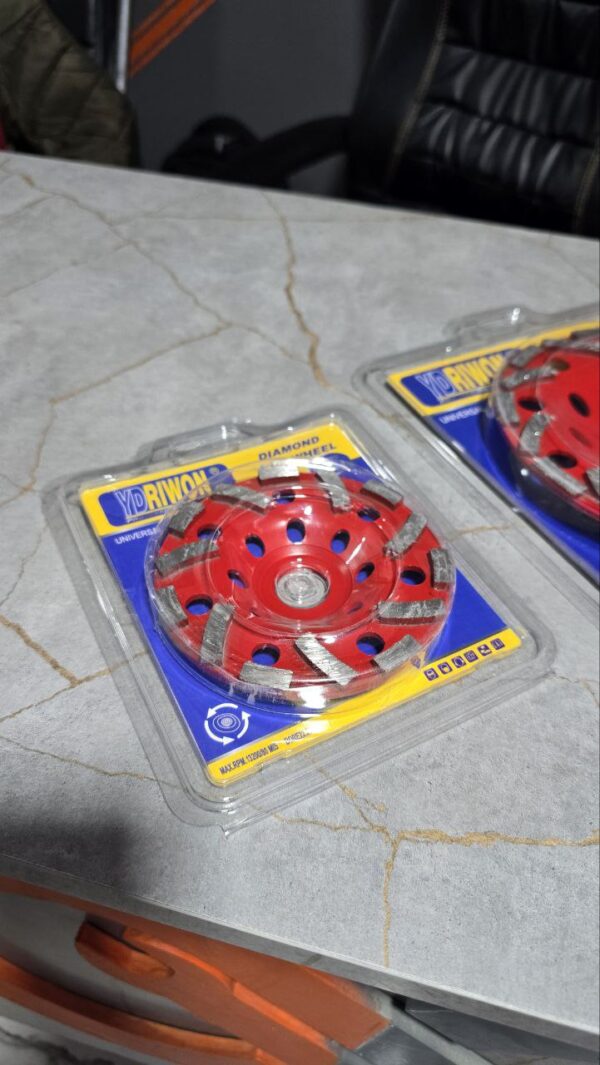 Disque ponçage béton 115mm et 180mm – Image 2