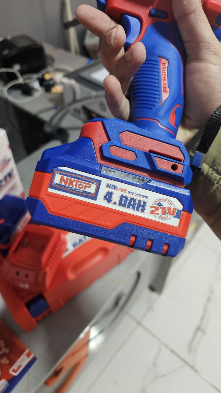 Boulonneuse clé a choque 350nm 2 battries nktop jb101001 – Image 2