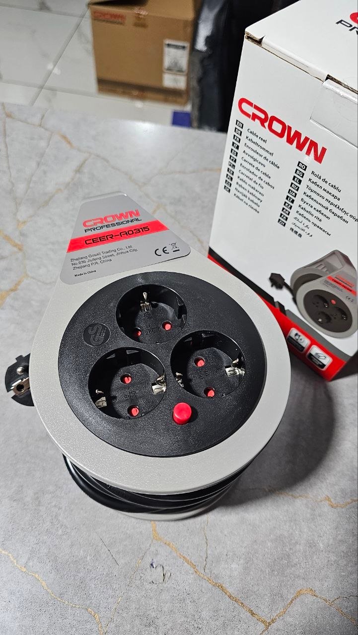 Enrouleur de câble électrique compact 7m CROWN - CEER-A0315 (3000W) – Image 3
